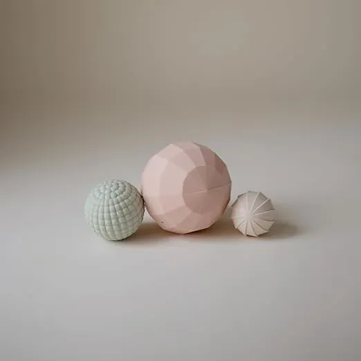 mushie Silicone Nesting Spheres Sensory Toy (Blush)