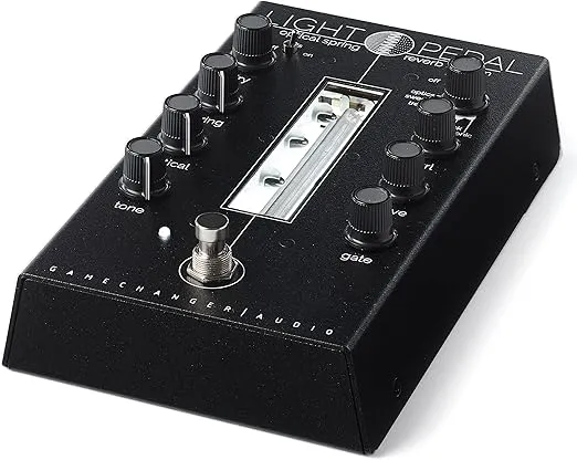 Gamechanger Audio Light Pedal