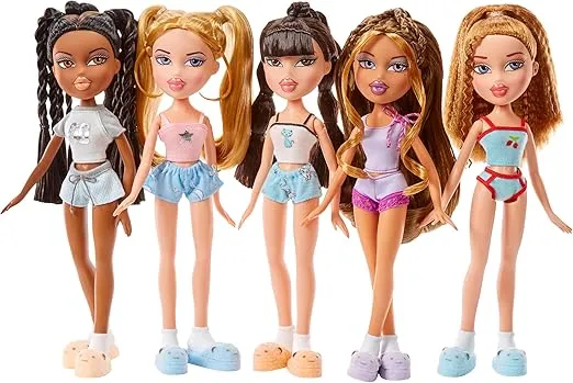 Bratz Slumber Party Yasmin Fashion Doll with 2 Sets of Pajamas, Plush, and Accessories