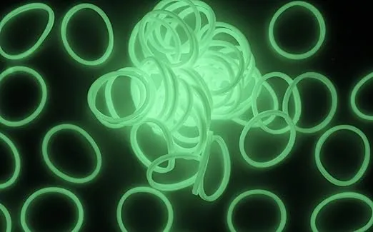 Rainbow Loom® Glow in The Dark Collection: White Rubber Bands with 24 C-Clips (600 Count)