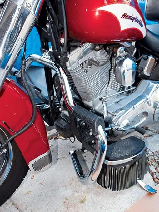 Mustache Engine Guard Highway Bars Crash Bar for Harley Davidson Fatboy Heritage Softail Springer Classic Deluxe Fat Boy Convertible CVO Cross Bones Slim S Years 2000-2017 Ref Chrome 49140-05B 05 05A