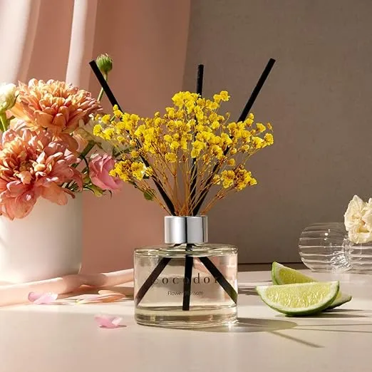 COCODOR Flower Reed Diffuser Set / 6.7oz / Dark Vanilla&Sandalwood/Scent Diffuser with Sticks Home Fragrance Reed Diffuser for Bathroom Shelf Decor