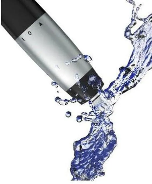 Wahl 5560-2101 Ear Nose and Brow Wet/Dry Head Trimmer