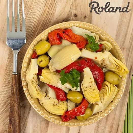 Roland Foods Marinated Quartered Artichoke Hearts, Specialty Imported Food, 5 Lb 8 Oz Can
