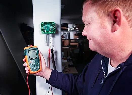 Extech PRC15 Current and Voltage Calibrator and Meter