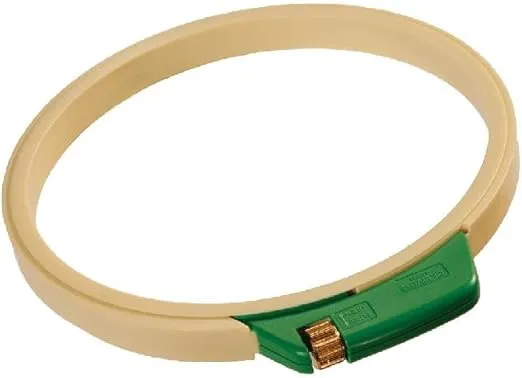 Clover Embroidery Hoop, 4-3/4", Yellow