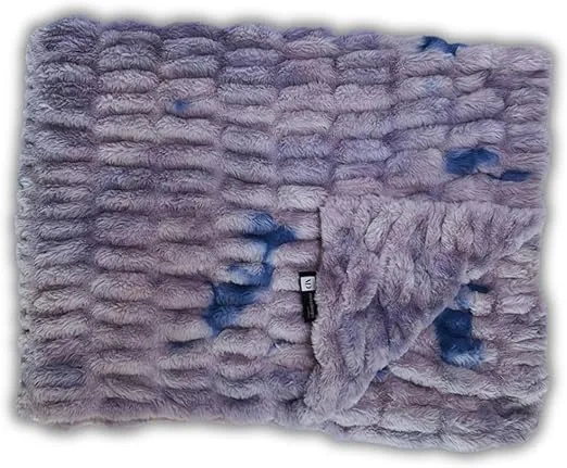 Minky Designs Faux Fur Minky Blanket - Super Soft, Fluffy & Fuzzy Throw for Couch, Bed, or Home Décor - Perfect for Adults, Teens & Kids (Chic | Blueberry)