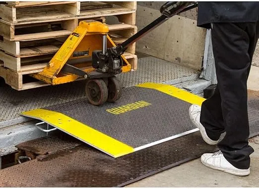 Guardian 48" X 60" Aluminum 2,900 lb Pallet Jack Loading Dock Plate